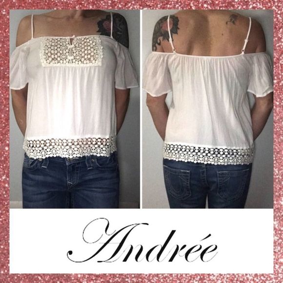 LIKE NEW Andree by Unit White Crochet Top Medium M - Picture 1 of 11